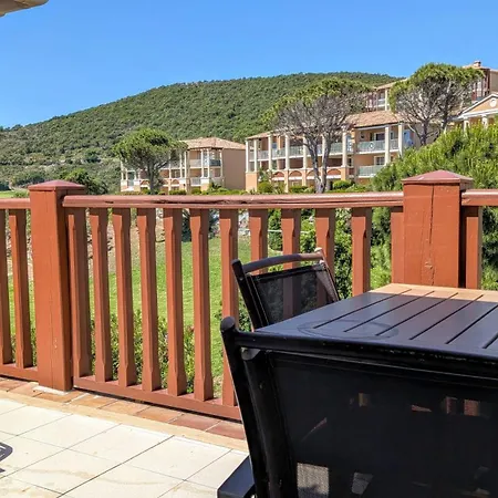 Apartamento Climatisé Vue Golf à Cap Estérel